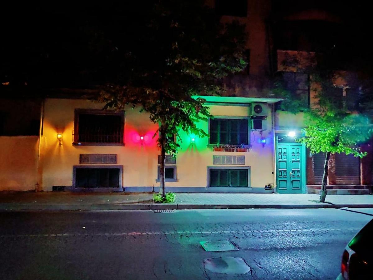 Tufina Hostel 티라나 외부 사진