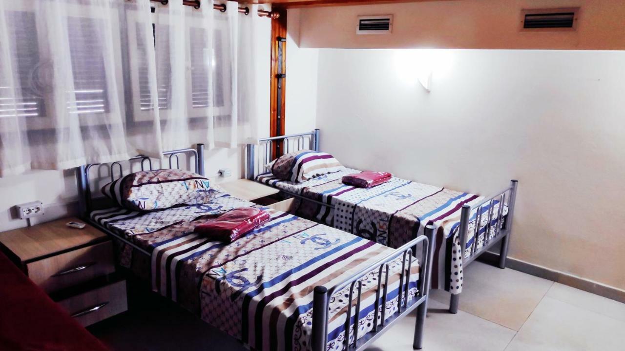 Tufina Hostel 티라나 외부 사진